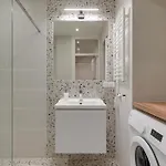 Center 1 By Grand Apartment